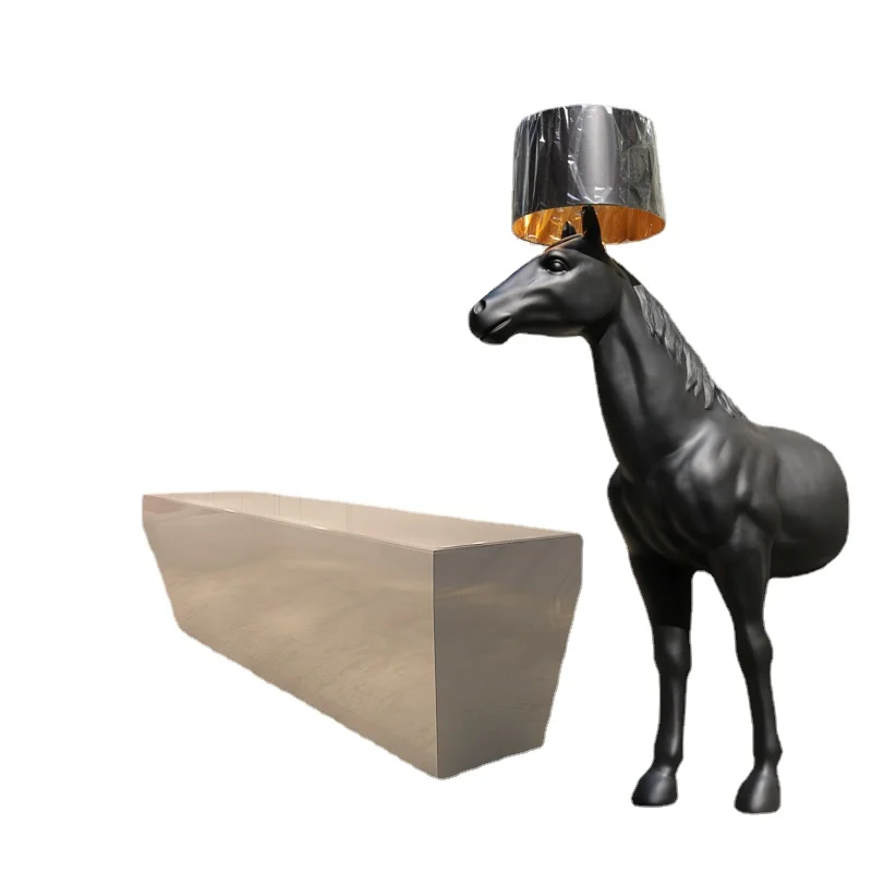 

Lucky FRP Horse Sculpture Decoration Art Horse Head Lamp KTV Decoration Bar Hall Club Floor Lamp