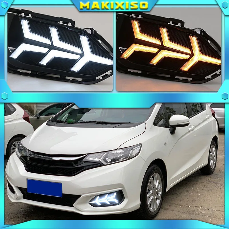 

2pcs LED Daytime Running Lights DRL Fog lamp cover with Yellow turning signal lights For Honda Jazz fit 2018 2019