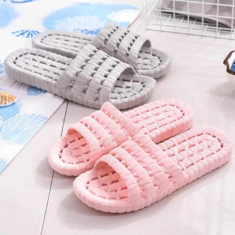 Four Seasons Hollow Soft Bottom Home Slippers Bath Leaky Slippers Slides Mens Shoes House Slippers Couple Bathroom Anti-slip