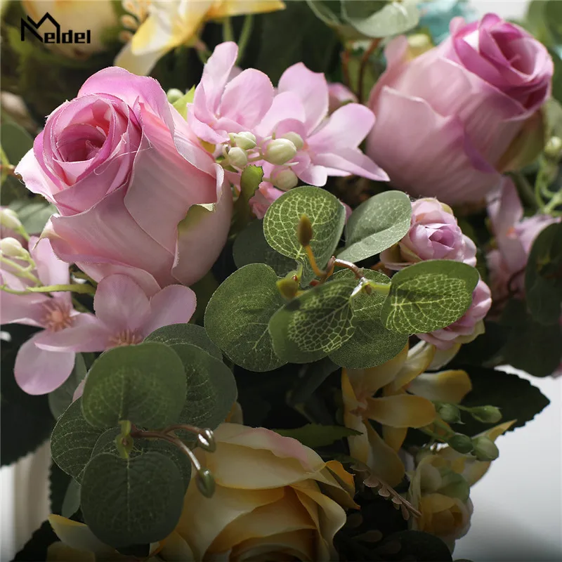 ประดิษฐ์5หัวไฮเดรนเยีย Eucalyptus ดอกไม้เปอร์เซีย Rose Bouquet งานแต่งงานของขวัญวันวาเลนไทน์โต๊ะอาหารหน้าแรกตกแต่งห้องนอน