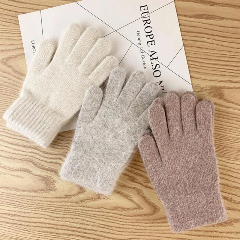 

New Women Winter Keep Warm Plus Velvet Inside Thicken High Elasticity Female Cute Lovely Solid Soft Cycling Drive Mittens Gloves