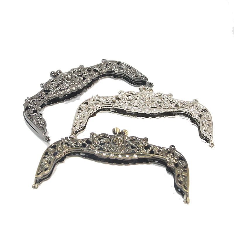 Five pieces 16. cm DIY Metal Frame Purse for Clutch Coins Bag Handle Kiss Clasp Lock Accessories For Bag obag handle with screws