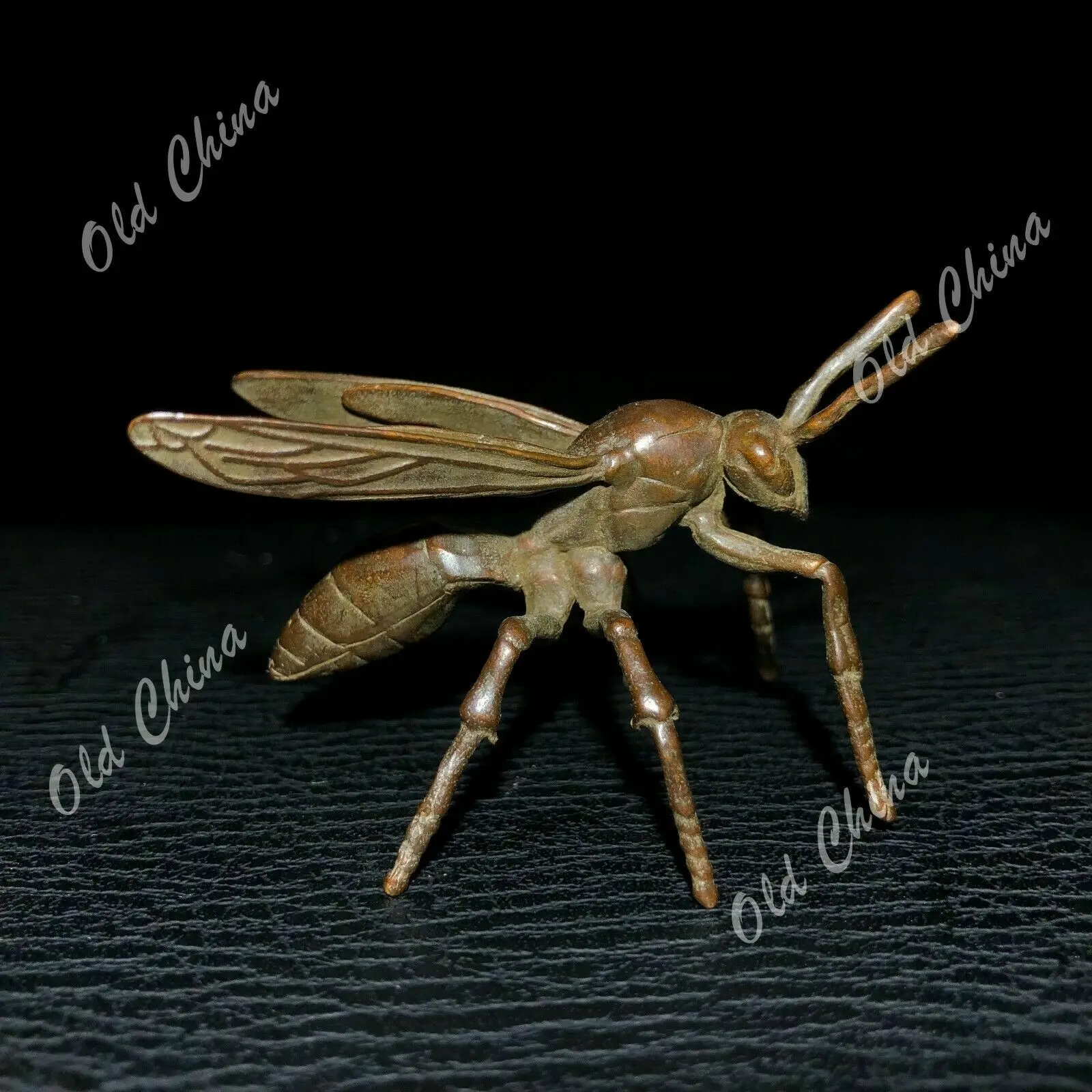 

Chinese Old Collectible Antique Solid Copper Handwork Bumblebee Ornament Statue