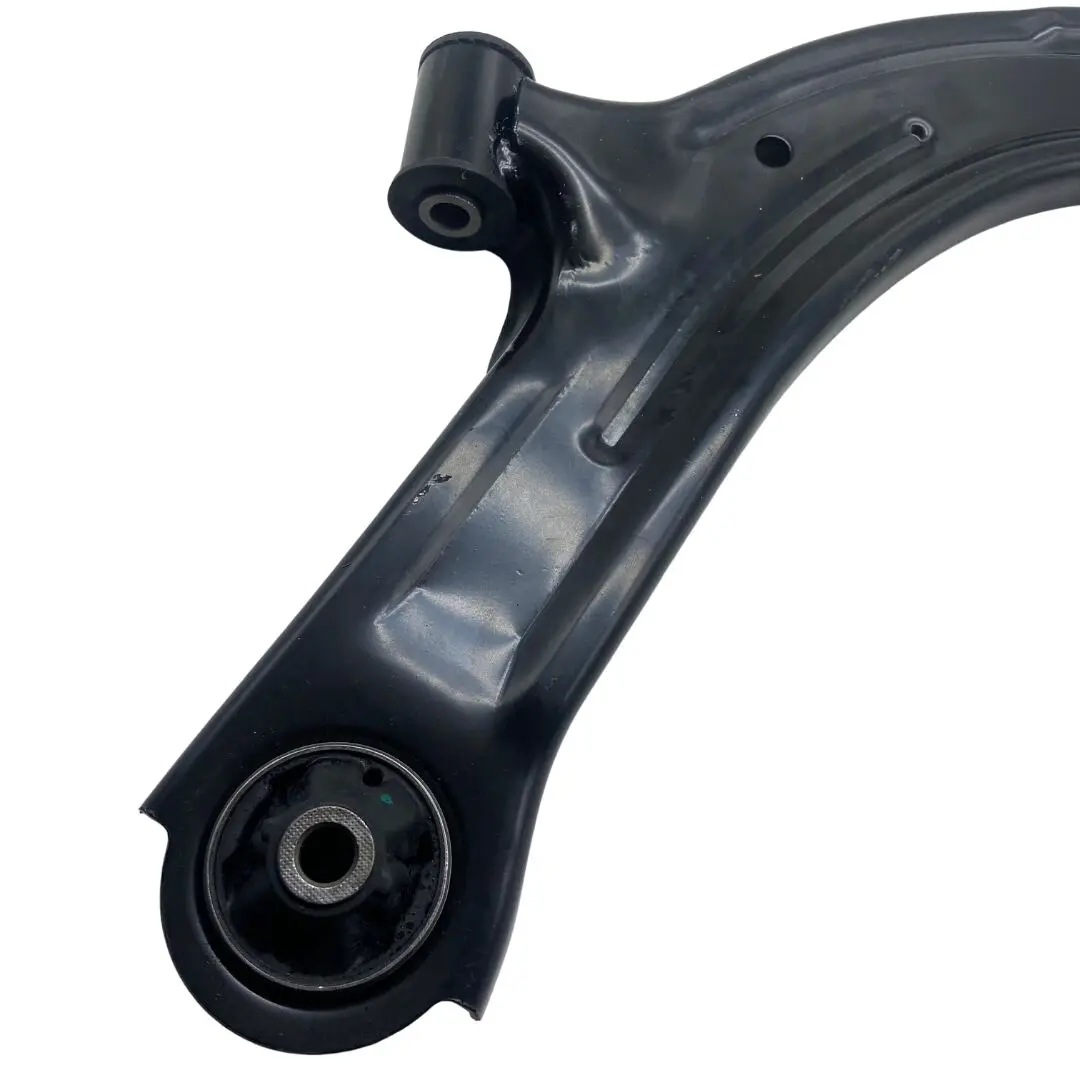 Adapted to Dongfeng DFM Feng God A60 E70 Delta arm front limb suspension arm down swing arm assembly