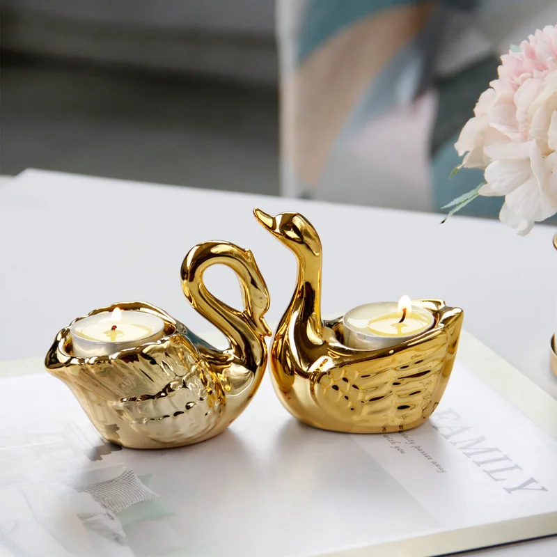 

Beautiful Golden Little Swan Candle Holder Mini Ceramic Romantic Candle Holder Desktop Decoration Home Decoration Accessories