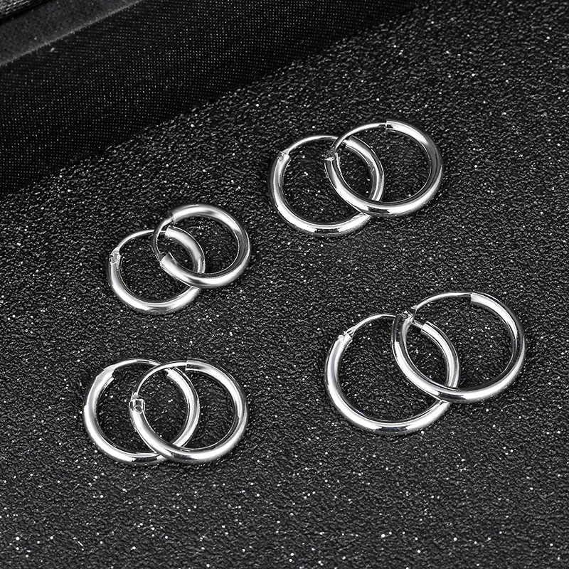 Punk Mini Small Round Circle Hoop Earrings for Women Men Gold Silver Color Glossy Huggie Earrings Male Ear Bone Buckle 12-18mm