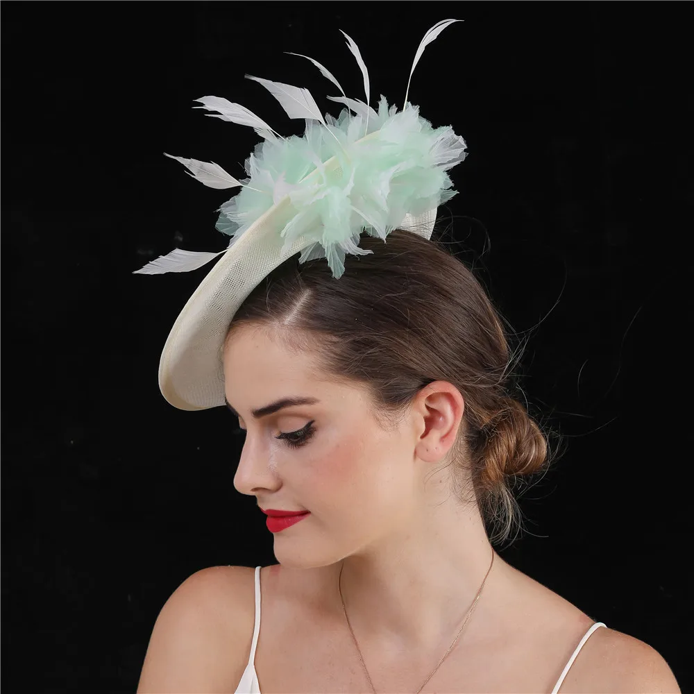 멋진 Sinamay Fascinators 우아한 여성 여성용 모자 꽃 베일 모자를 쓰고 있죠 패션 신부 결혼 모자 헤어핀