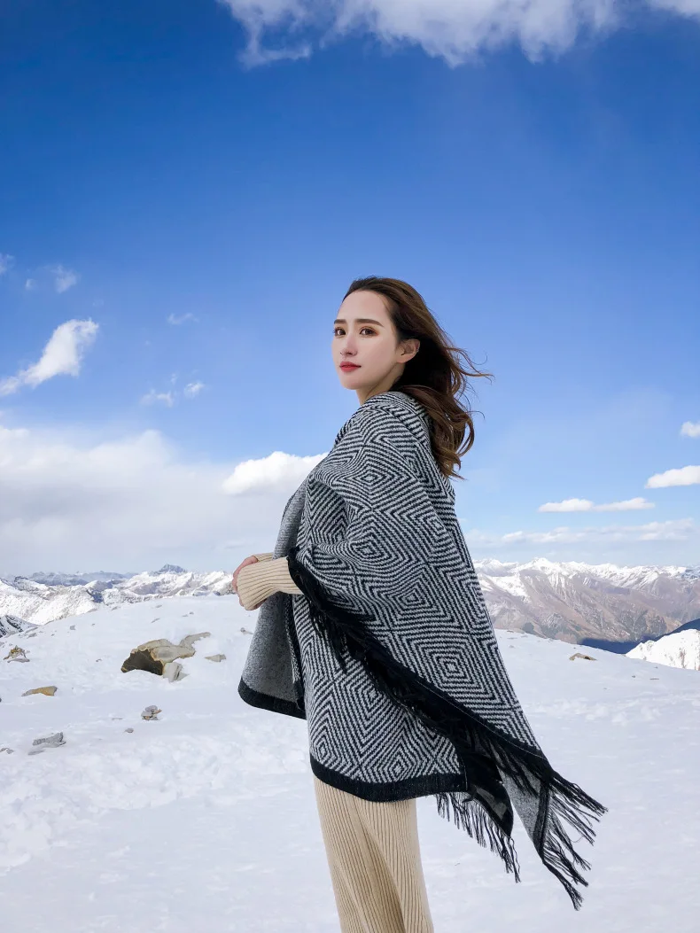 Aztec Hooded Poncho With Tassels Women's Knitted Coat Open Stitch Sweaters Ponchos New 150cm*130cm Dropshipping