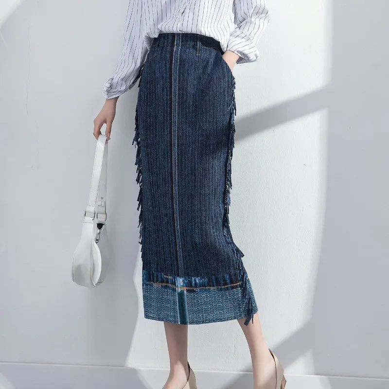 Imagem -03 - Miyake Plissado Hip Saia Nova Moda Feminina 2023 Primavera Tamanho Grande Casual Estiramento Drape Imitação Denim Saia Plissada