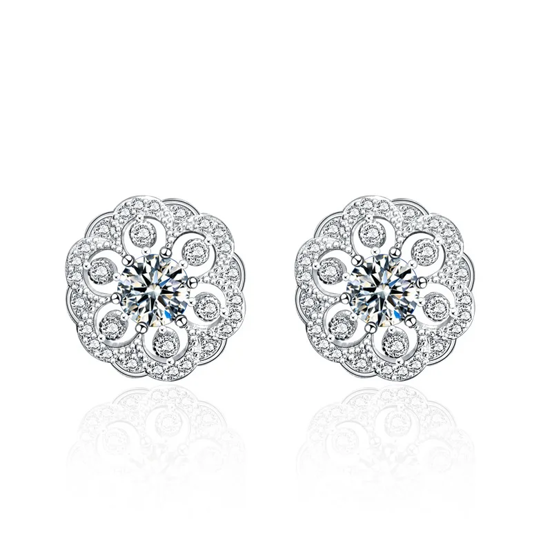 Fine 925 Sterling Silver Stud Earrings Women Personality Exquisite Flower Round 0.5 Ct Moissanite Earrings Gift