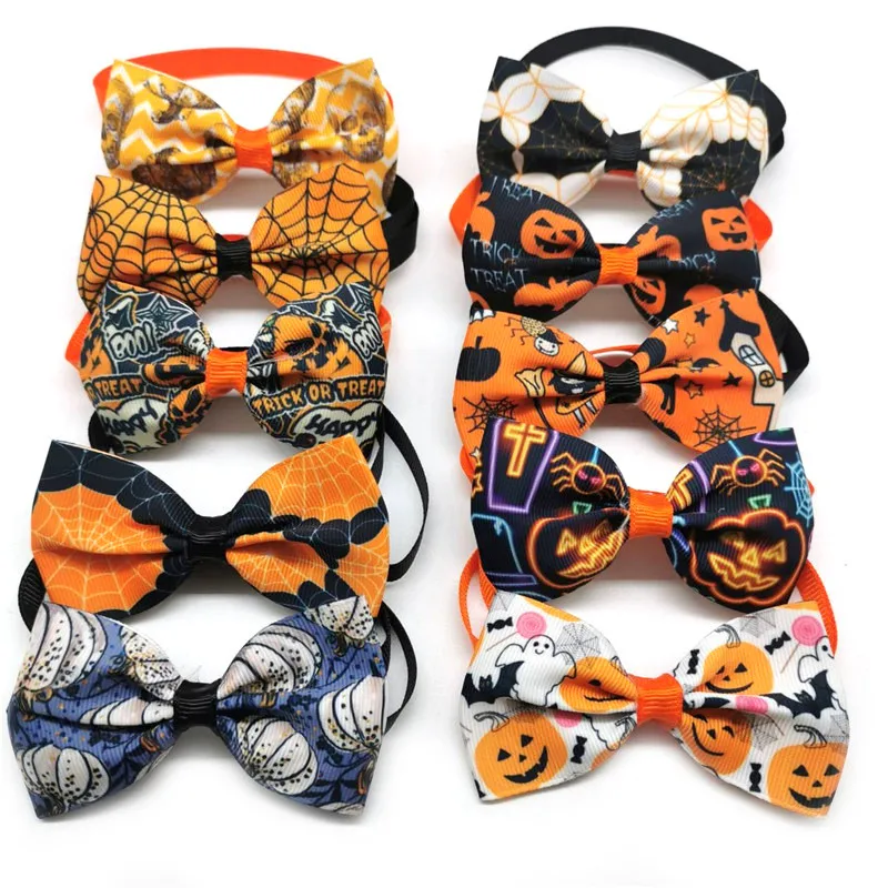 

10pcs Halloween Dog Bowties Accessories Ghost Pumpkin Pet Dog Bowtie Ties Puppy Dog Bowtie Collar Pet Holiday Supplies