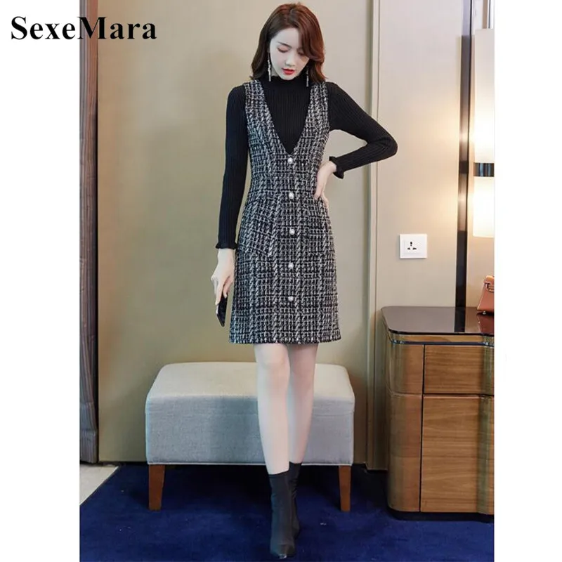 Flash tweed dress 2020 autumn and winter new V-neck long-sleeved two-piece bottoming knit tweed casual dress