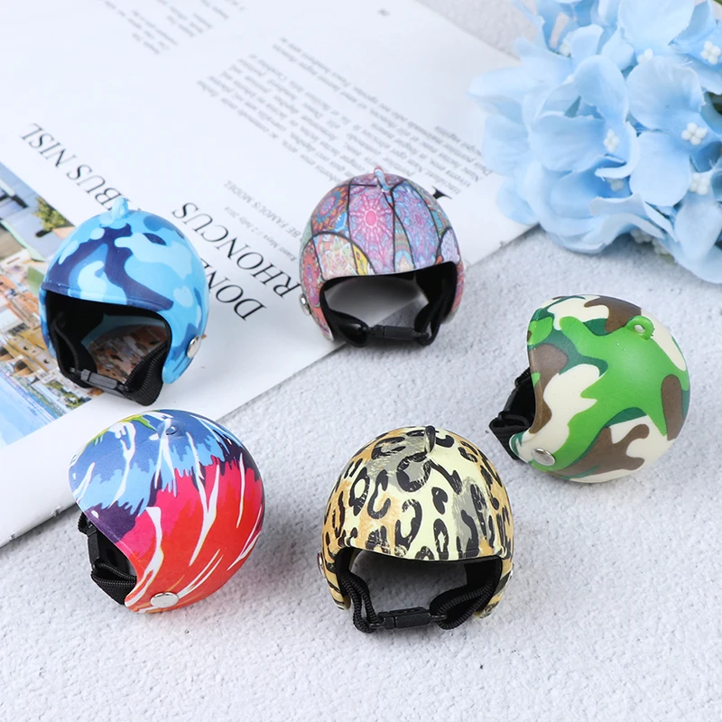 1 Piece Dollhouse Helmet Cute Miniature Dollhouse Mini Helmet Toy for Doll House Accessories