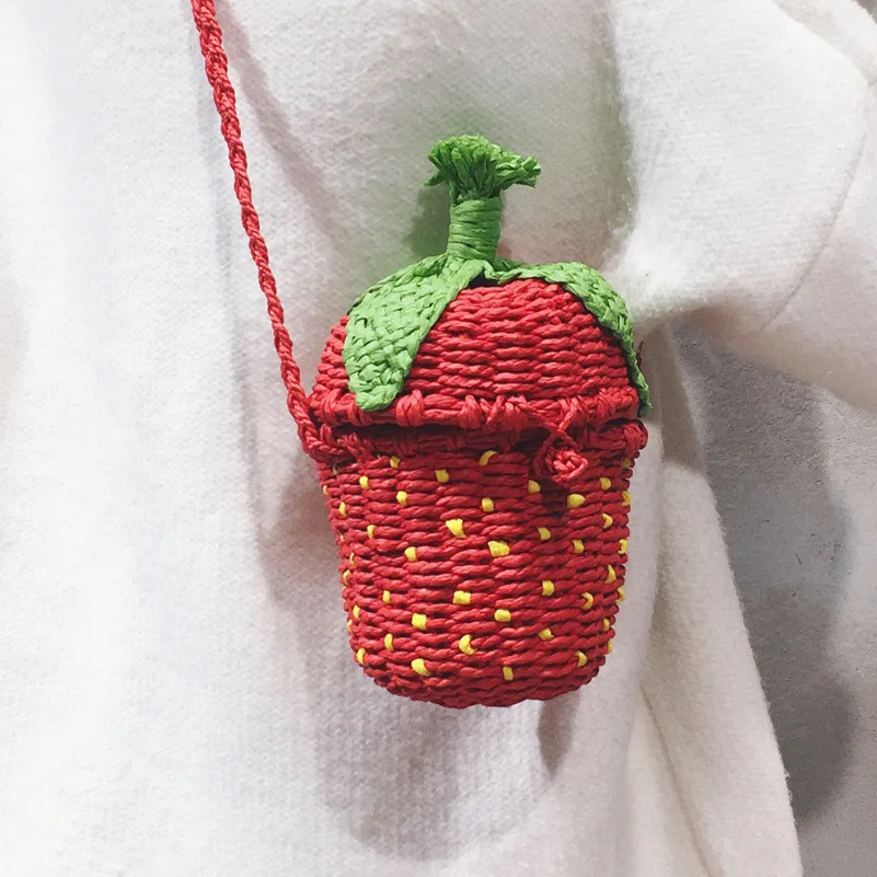 Local Stock Strawberry Straw Bags Wicker Woven Women Shoudler Bags Rattan Female Crossbody Bag Ladies Summer Beach Small Purse