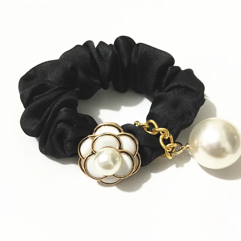 Luxury Brand Design Camellia Hair Tie Hair Band Fashion Flannel Pearl Rubber Band Headdress Ponytail Hair Accessories