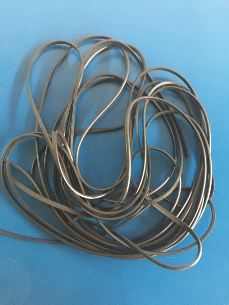 Nickel Carbon Ni / C Conductive Rubber Strip 6.4 Multiply 3.7 Solid D-shaped Strip