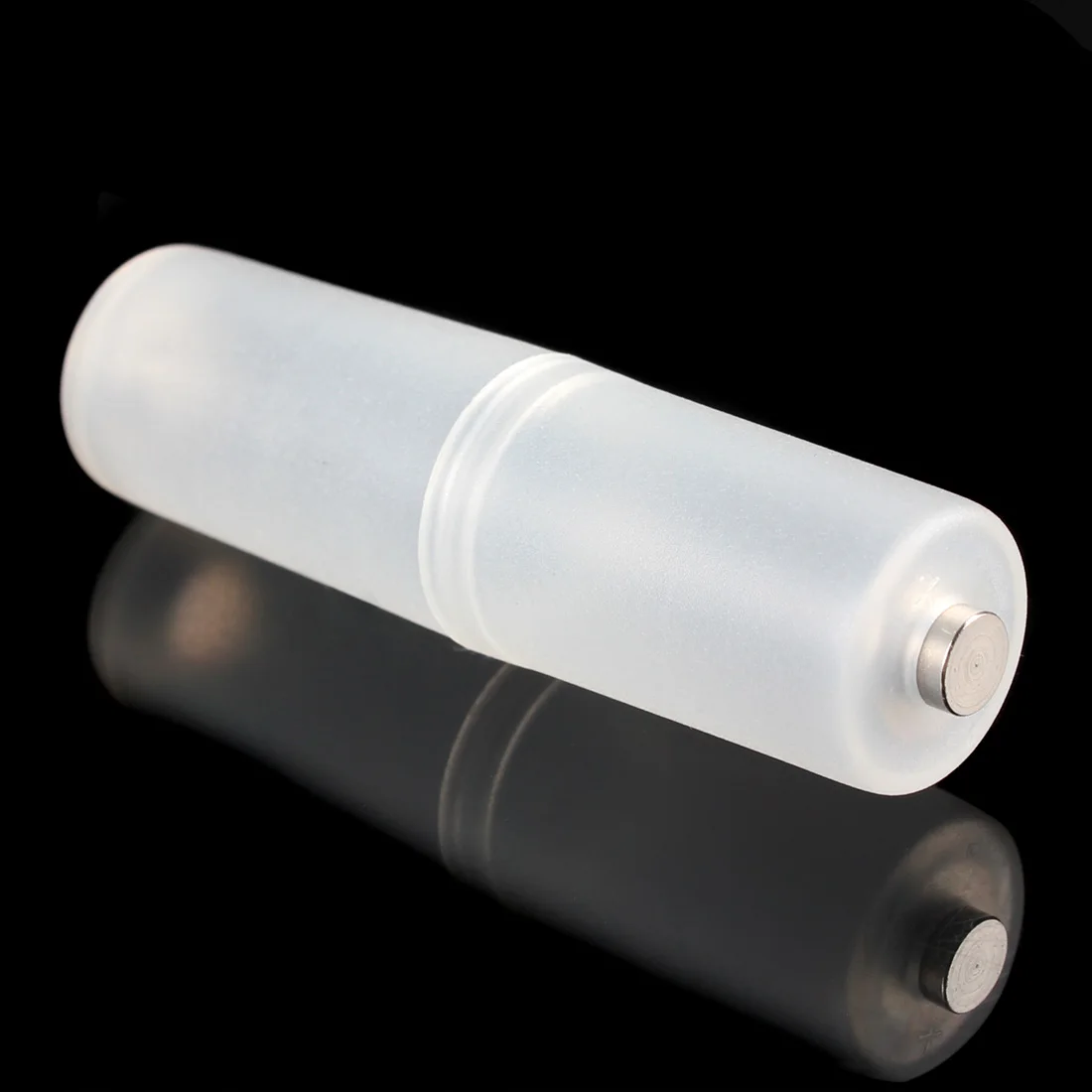 4 Pcs AAA ขนาด AA แบตเตอรี่แปลงกรณีกล่องแบตเตอรี่