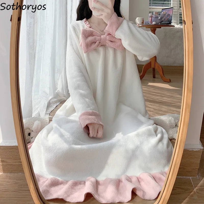 

Coral Velvet Nightgowns Women Sweet Cute Bow Sleepshirts Warm Cozy Simple Princess Soft Loose Mid-calf Nightdress Chic Lounge