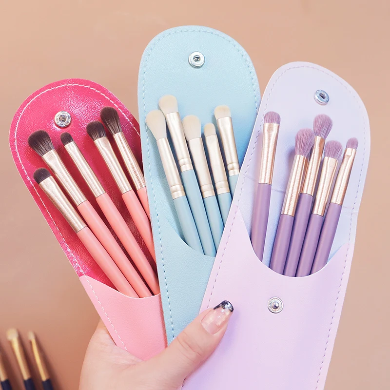 MyDestiny makyaj Brush-5Pcs taşınabilir göz fırçaları set-sentetik ahşap saplı fırça göz farı ve Eyeliner ve kaş ve kirpik kiti-güzellik