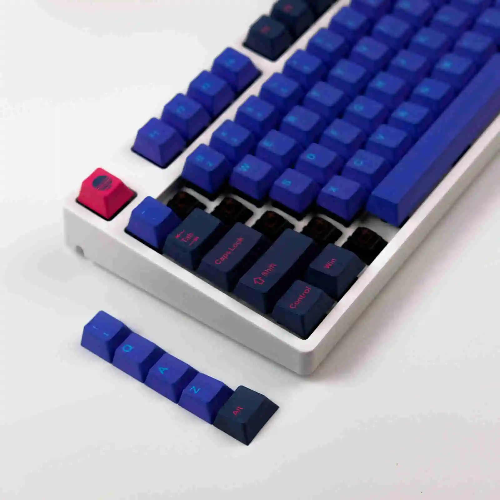 132 Keys/set GMK Laser Keycaps PBT Dye Subbed Keycap Cherry Profile Key Caps With 1.75U 2U Shift 1.5U Supplement