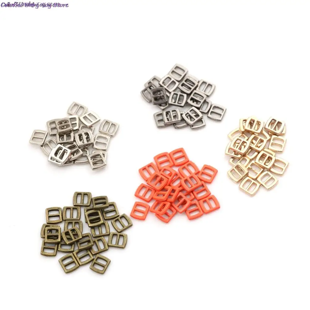 Più nuovo 10/50/100 pz Mini 3/6MM fibbia della cintura per Blyth BJD vestiti per bambole scarpe borsa fibbie accessori fai da te pulsante regolabile