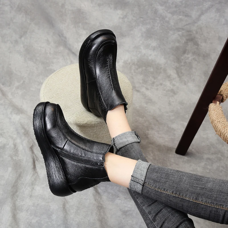 Xiuteng 2022 New Genuine Leather Winter Boots for Women Flat Shoes Ladies Snow Boots Womens Flat Keep Warm Platform Work Shoes