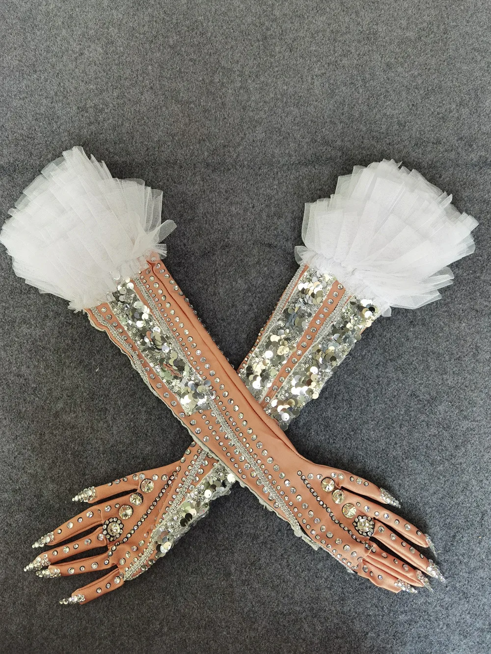 Gants Longs en Strass pour Femme, à la Mode, Peau Chair, à Volants, en Clip, pour Bal de Promo, Mariage, Danseuse, Chanteur, Accessoires de Scène