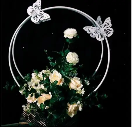 New butterfly moon wedding tie yi geometry road lead T stage wedding beauty Chen decoration props window background wall