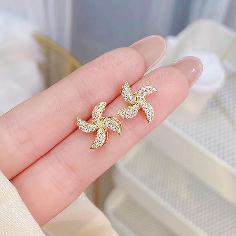 Windmill spinning Charm 14k Plated Gold Earrings For WomenTemperament Rhinestone Zircon Pendant Luxury Daily Jewelry Accessories