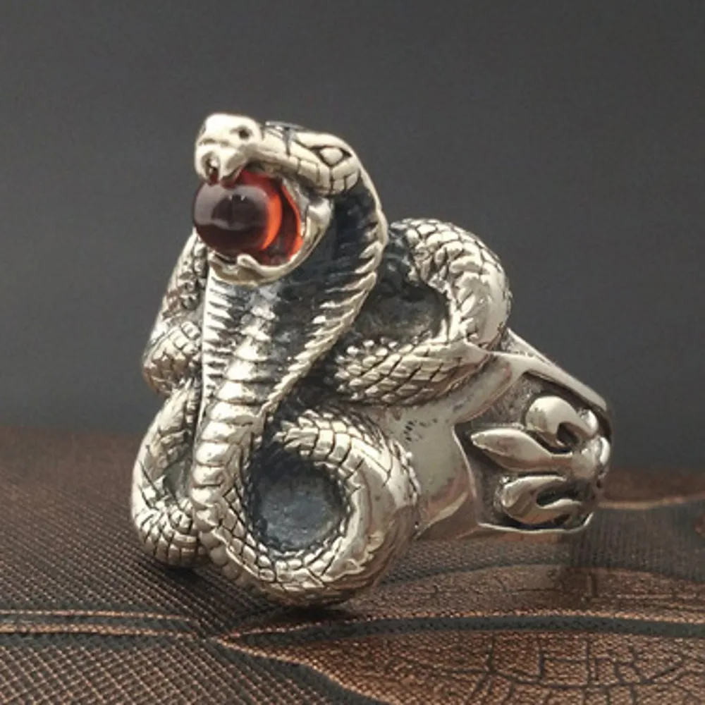 S925 sterling silver jewelry fashion retro Thai silver king cobra mosaic garnet rings