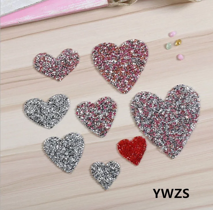 

New arrival 30 pcs Heart Rhinestones iron on patches DIY Hotfix Motif Applique garment bag patch bag decor accessory