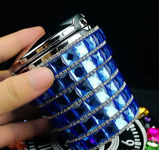 

6 Colors Gift Box Packing Car Ashtray Rhinestones Portable Light Crystal Diamond Led Car Ash Tray Ashtray Storage Holder