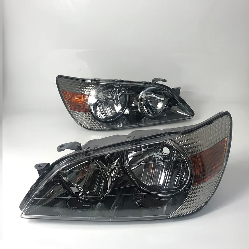 Suitable for 1998-2005 Altezza RS200 headlight Lexus IS200 headlight  Car accessories