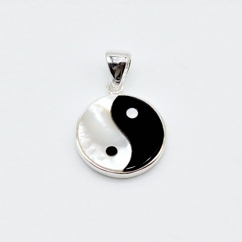 Yin Yang Silver Pendant Necklace Women\'s Silver Necklace Agate Shell Round Pendant Gift Choice for Girls