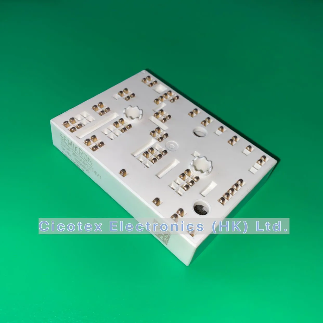 

SKIIP38NAB12T4V1 IC IGBT module 3-PHASE BRIDGE RECTIFIER + BRAKE CHOPPER + 3-PHASE BRIDGE INVERTER 38NAB12T4V1