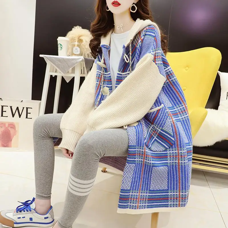 Women Sweater And Cardigan New Female Spring Autumn Retro lattice Knitting Cardigan Ladies Fashion Sweater Top B image 4