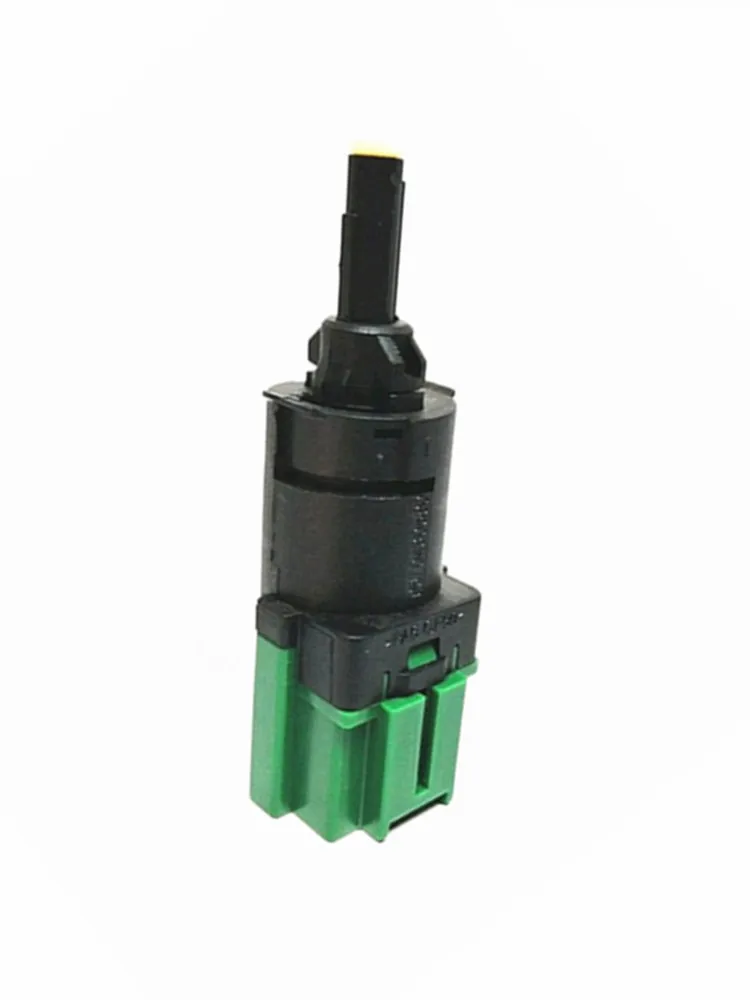 Stop light switch 453470 9670430580 9804869480 9818232480 Para Peugeot 301 208 308 3008 2008 Para Citroen Elysee C3 C4L DS