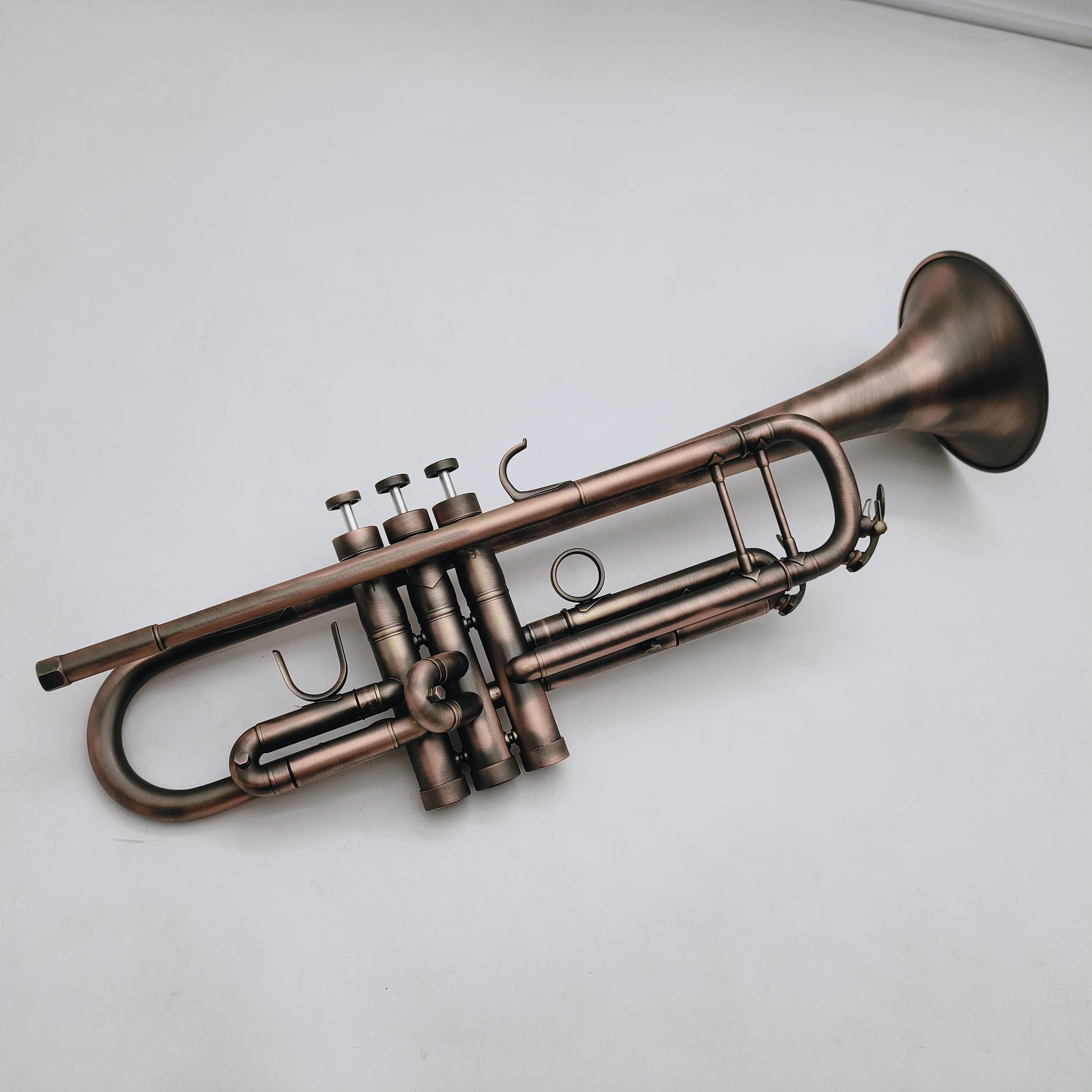 Free Custom Logo Bb Trumpet Antique Copper Plated Professional Musical Instrument With Case Mouthpiece Accessories