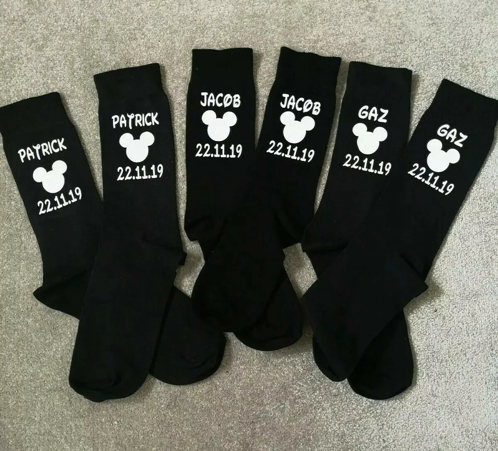 

Personalised Name & Date Wedding Socks Custom Wedding Announcement Socks for Groom Best Man Custom Gift for Bride's Dad