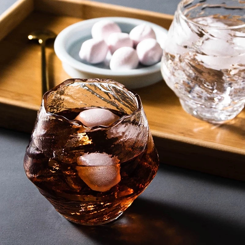 Japanese Handmade Whiskey Glass Cup Whirlwind Shape Irregular Round Mouth Heat-Resistant Juice Crystal Brandy Jug Commercial