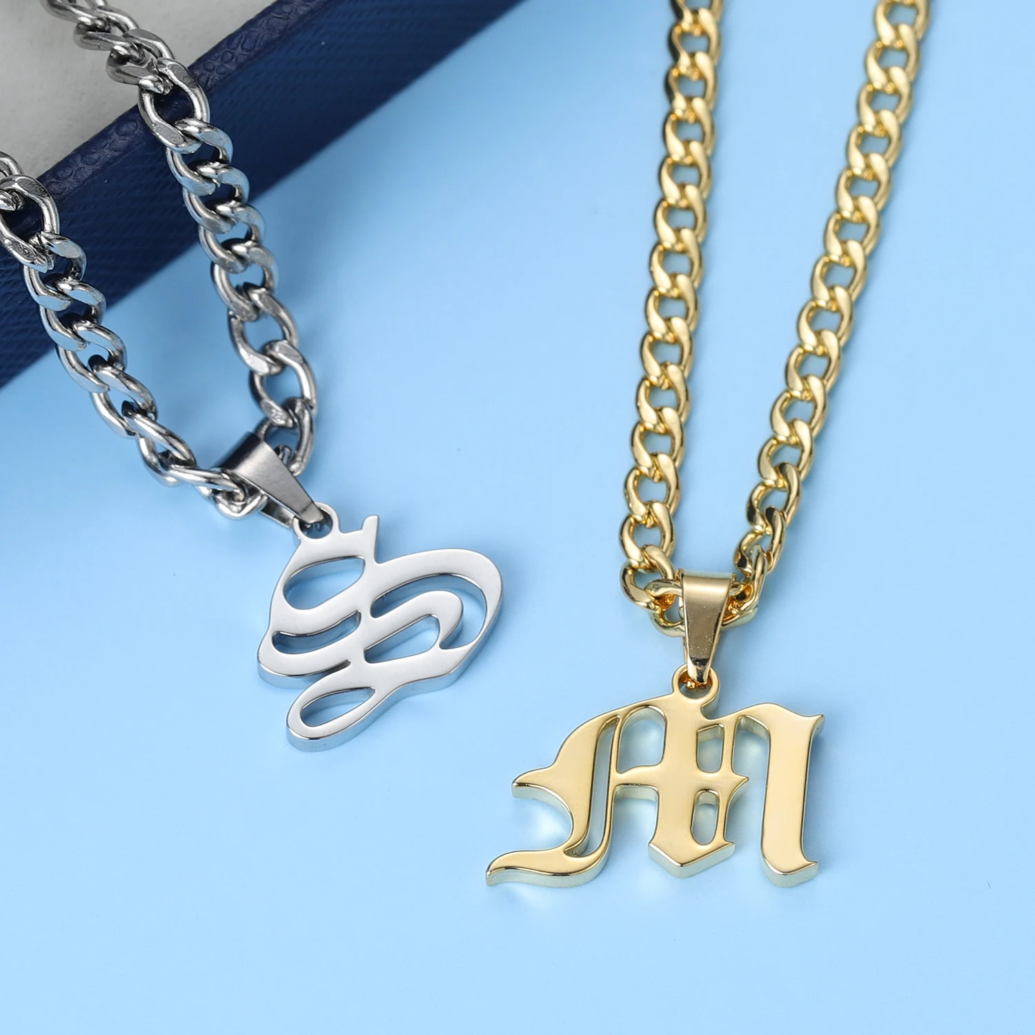 

Initial Letters Necklaces For Women Vintage A-Z Pendant Necklaces Gold Stainless Steel Statement Jewelry Collier Femme Gift Mom