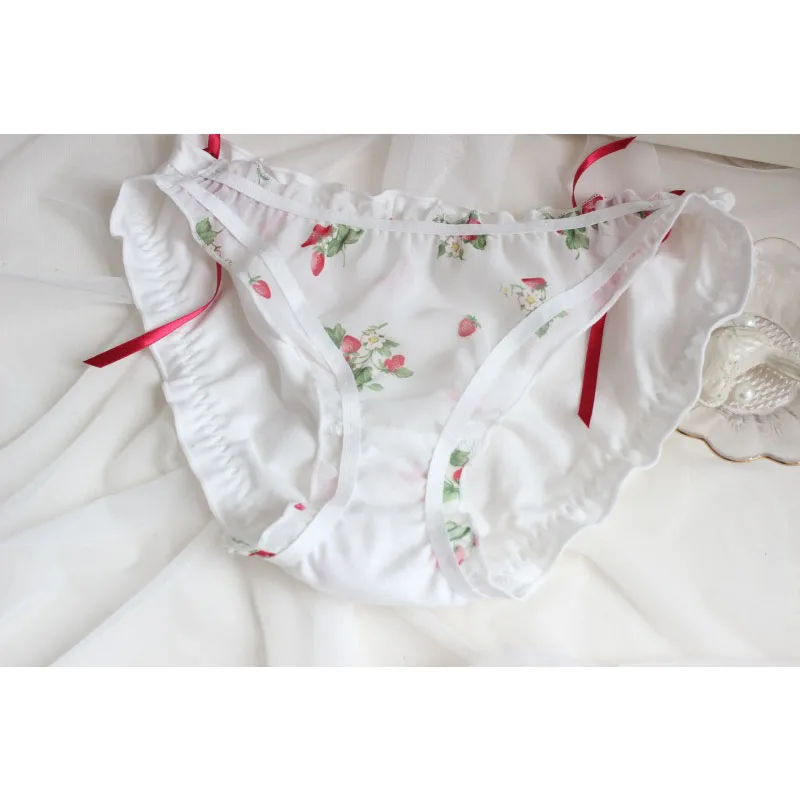 Strawberry Print Cute Lovely Style Girls Panties Sweet Soft Sexy Lace Knickers Underwear Princess Chiffon Ruffle Low Rise Briefs