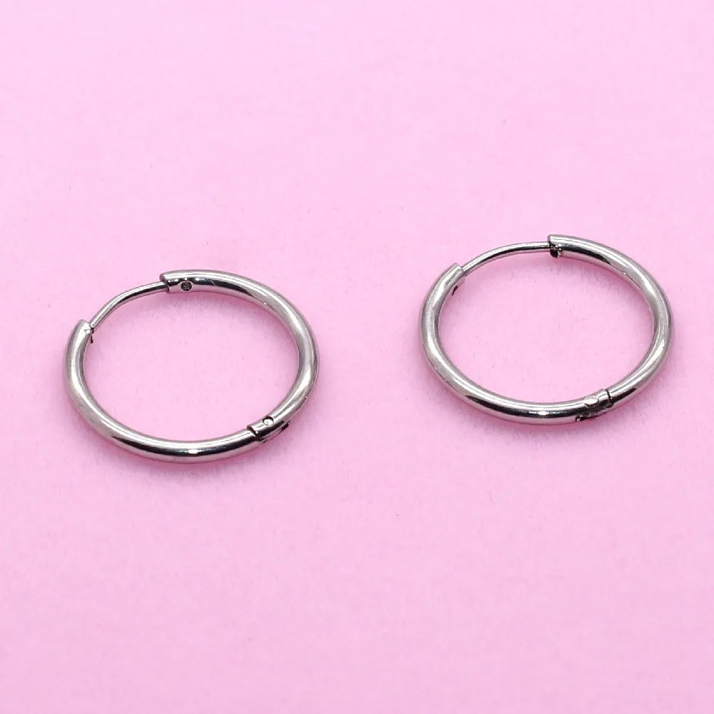 316 Edelstahl Creolen Mini 1,6mm Runde Form Erhältlich in 6MM 14MM 16mm Größen Klassischer Schlichter Stil Schmuckzubehör – Detail 8