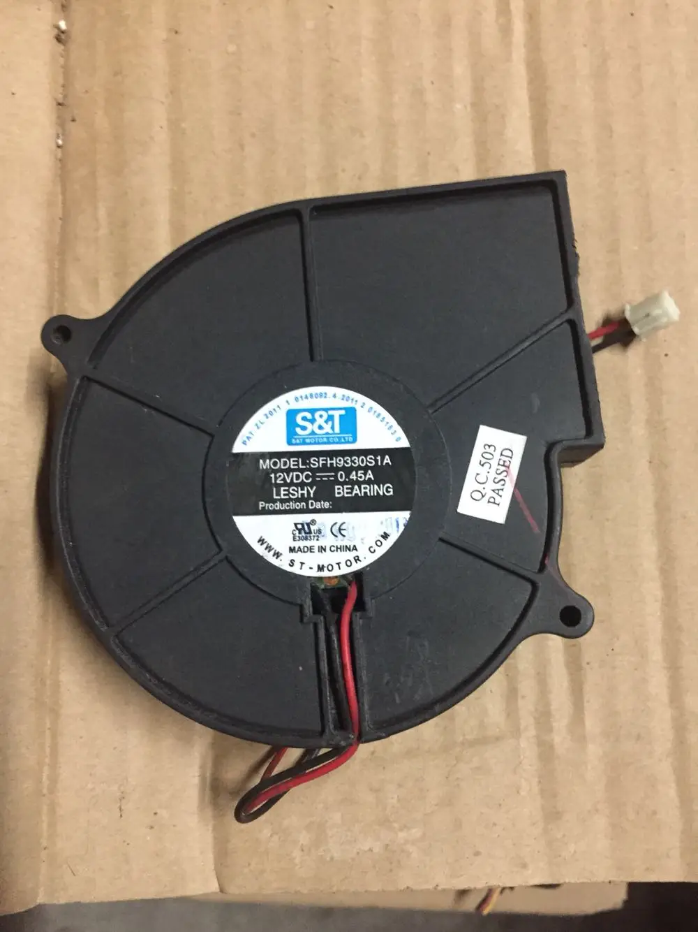 

For S&T SFH9330S1A Cooling fan 12V 0.45A 93*30mm Blower fan 2pin