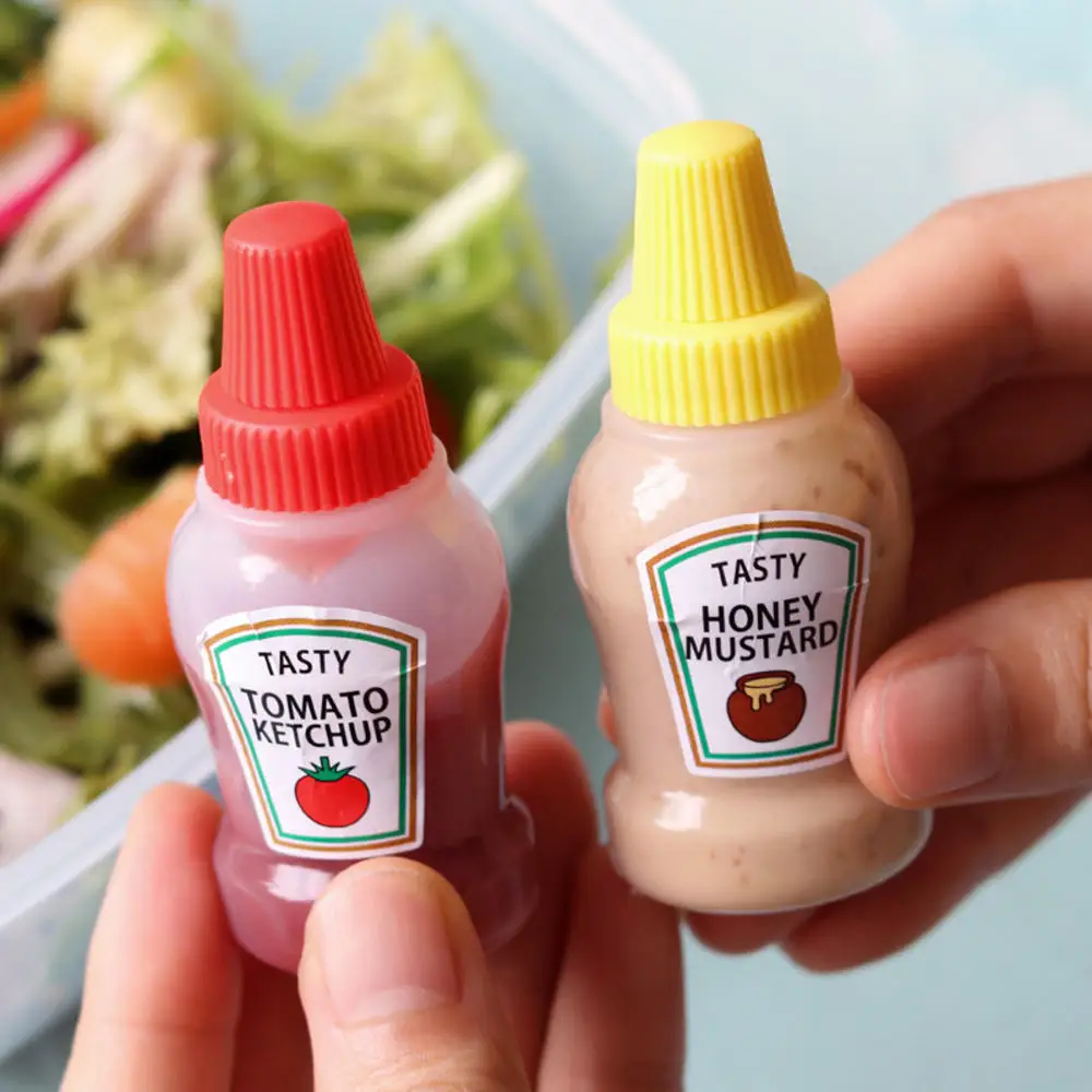 2 Pcs/Set 25ML Mini Tomato Ketchup Bottle Small Sauce Flavor Portable Container Salad Dressing Pantry Containers For Bento Box