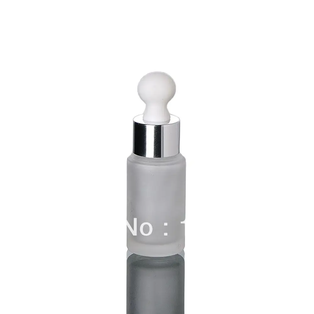 

25ML frosted glass with shiny silver dropper bottle