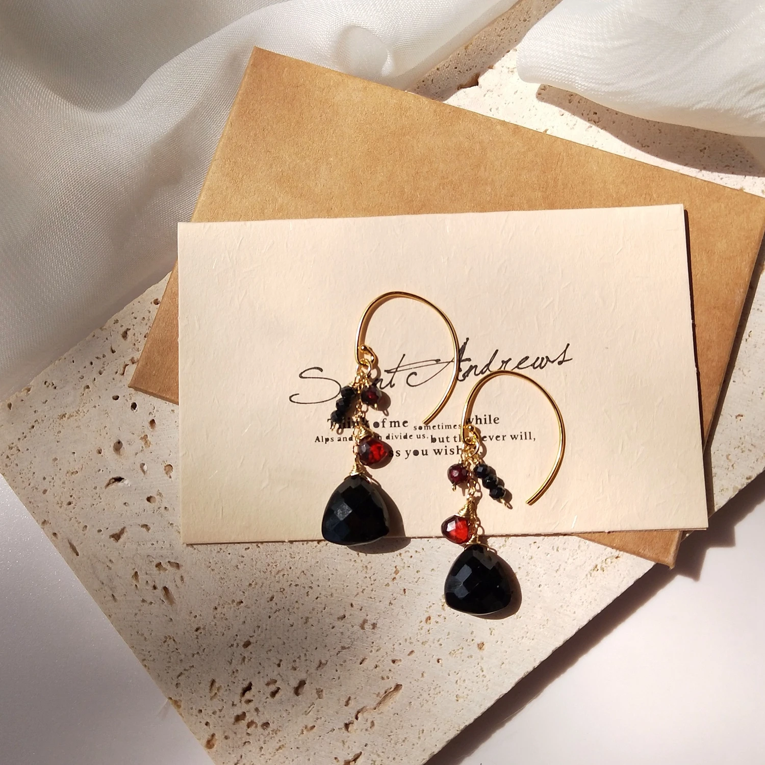 Lii Ji Natural Triangle Black Spinel Red Garnet 925 Sterling Silver 18K Gold Plated Handmade Drop Earrings Elegant Jewelry