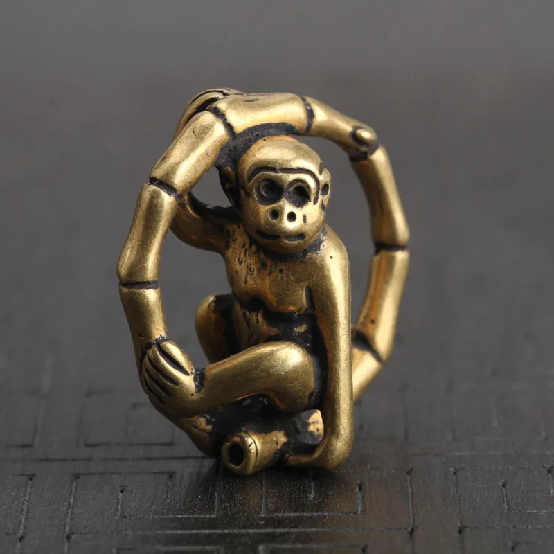 Copper Cute Monkey Rolling Bamboo Ring Desk Ornaments Vintage Brass Animal Miniatures Figurines Decorations Home Decor Crafts