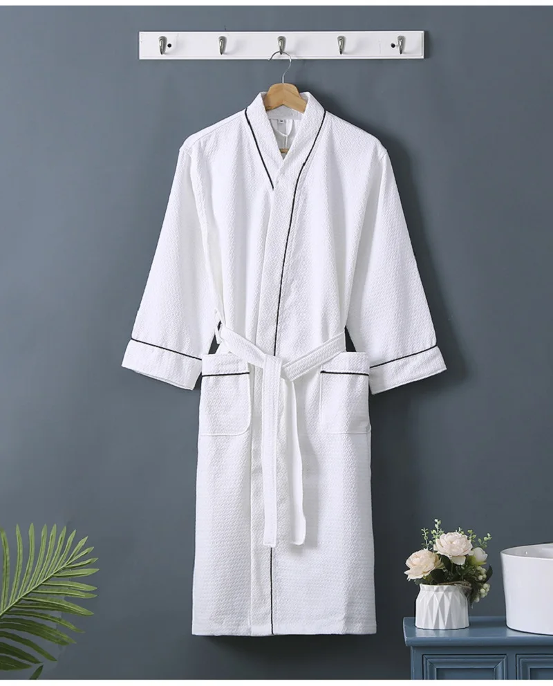 Five-star Hotel Bathrobe Men Hooded 100% Cotton Men\'s Robe Summer Thin Couples Bride Wedding Men Bath Robe Male Dressing Gowns