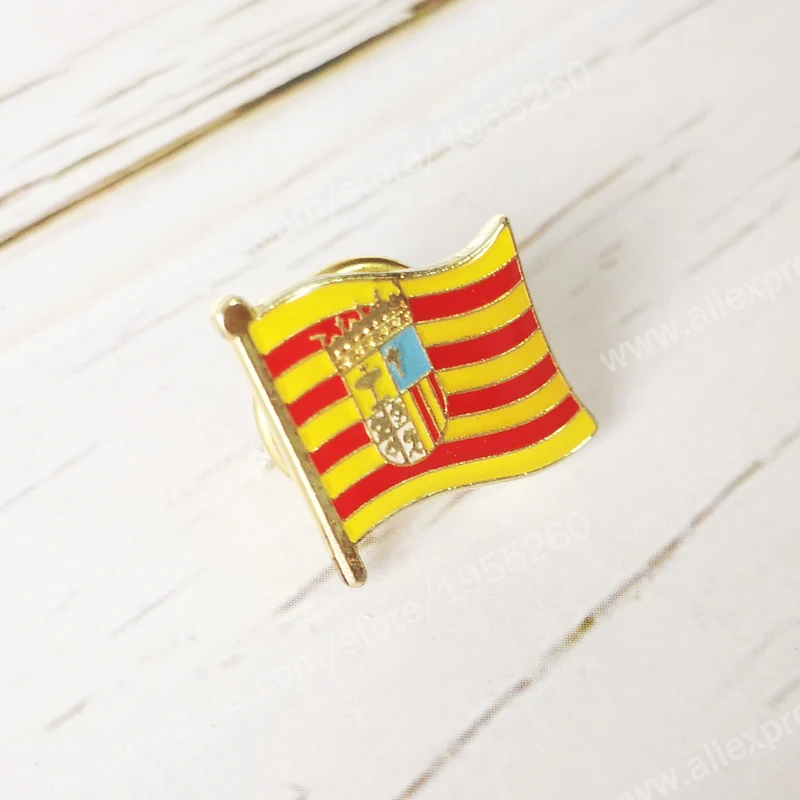 Aragon Flag Lapel Pins Spain Provincial Nationalities Region Brooch Crystal Epoxy  Metal Enamel Badge